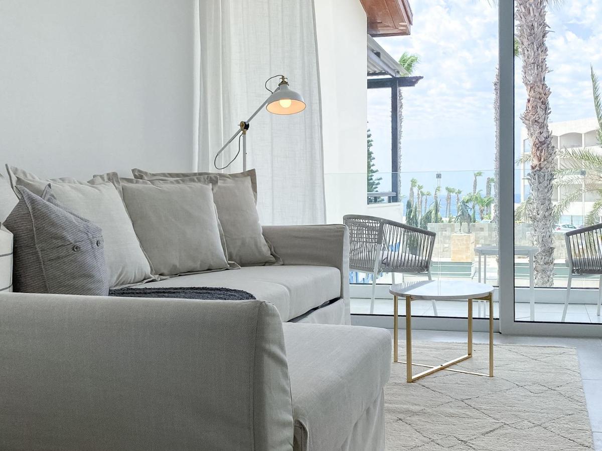 Phaedrus Living Seaview Modern Flat Limnaria 134 Apartamento Pafos Exterior foto