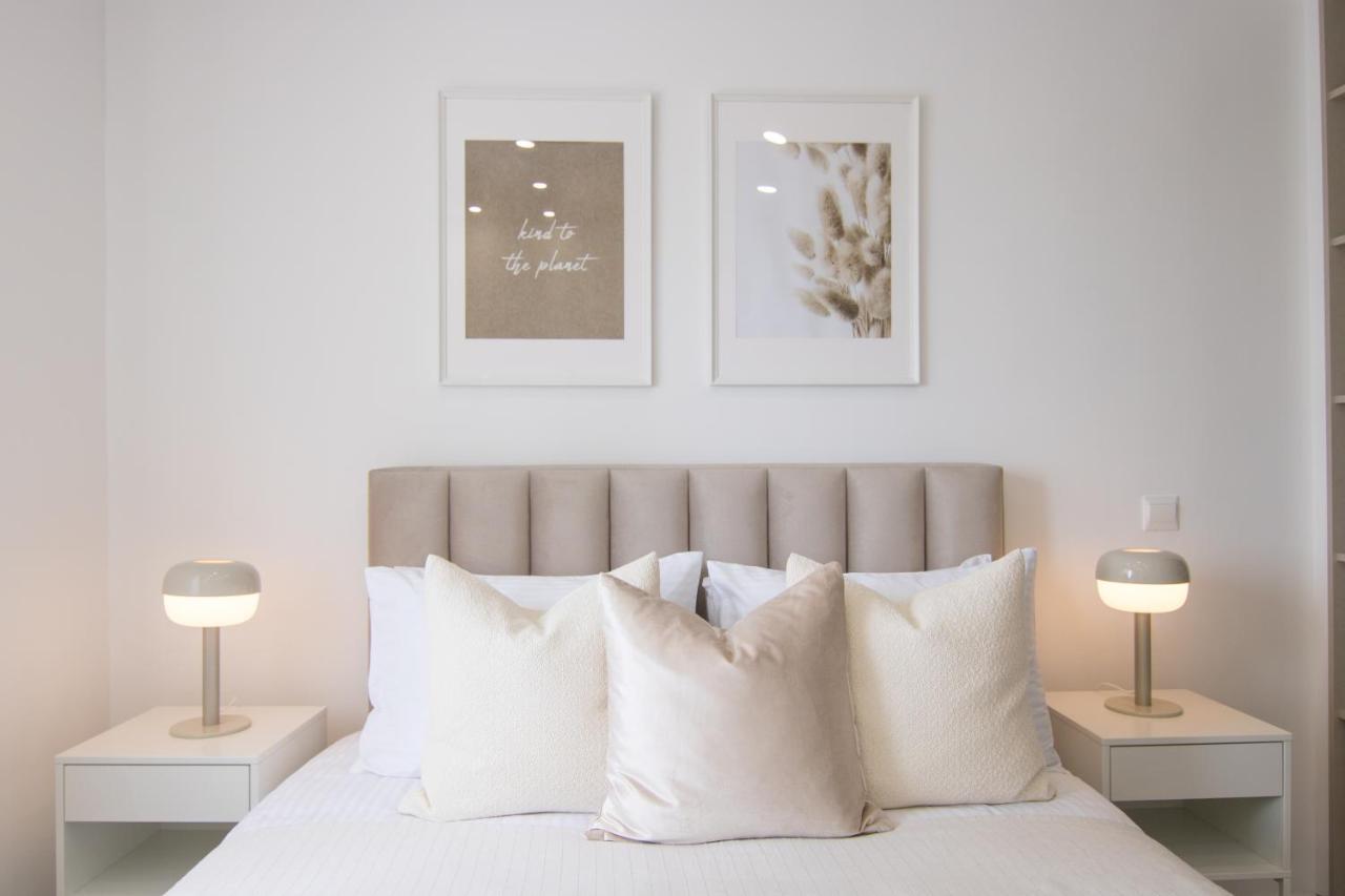 Phaedrus Living Seaview Modern Flat Limnaria 134 Apartamento Pafos Exterior foto